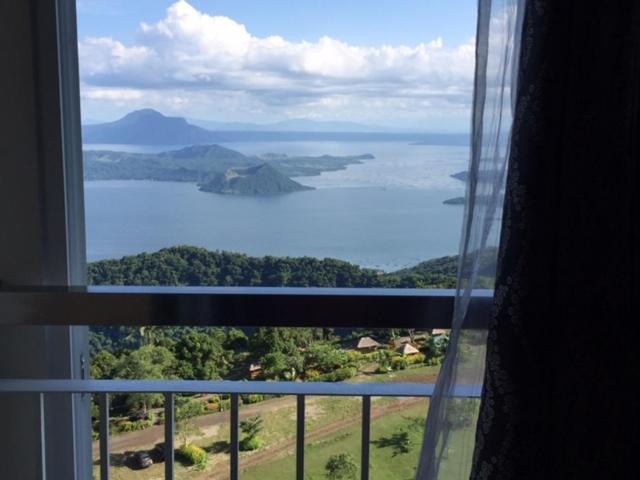 Wind Residences Tower 4 18Th Floor Tagaytay City Bagian luar foto